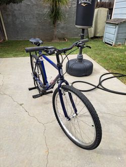Scott BIKE EXELENT CONDITION NEW TIRES  ARAYA RIMS  7SPEEDS READY TO RIDE