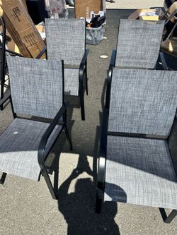 New 4 patio chair $100