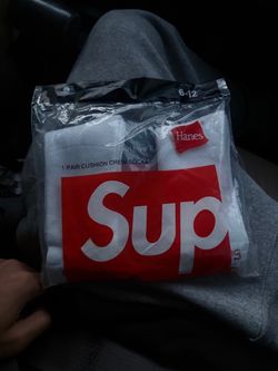1 pack 2 pairs supreme socks