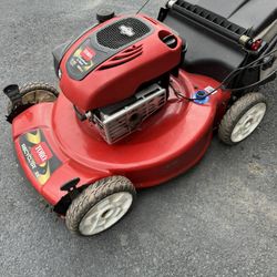 Toro Personal Pace Self Propelled Mower With Blade Engagement Control