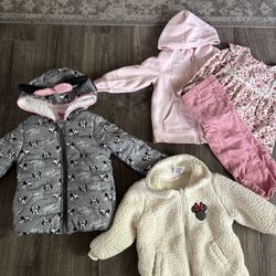 Baby girl size (2T)