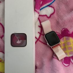 Apple Watch Series 9 