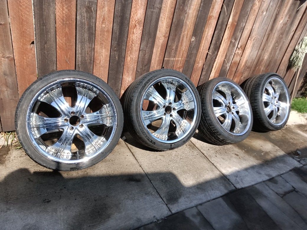 22inch Wheels 5 Lug