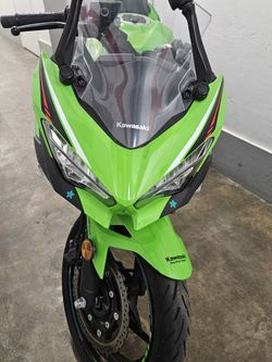 2022 Kawasaki Ninja 400