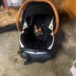 Maxi-Cosi Car seat