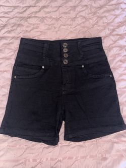 Black Jean Short 