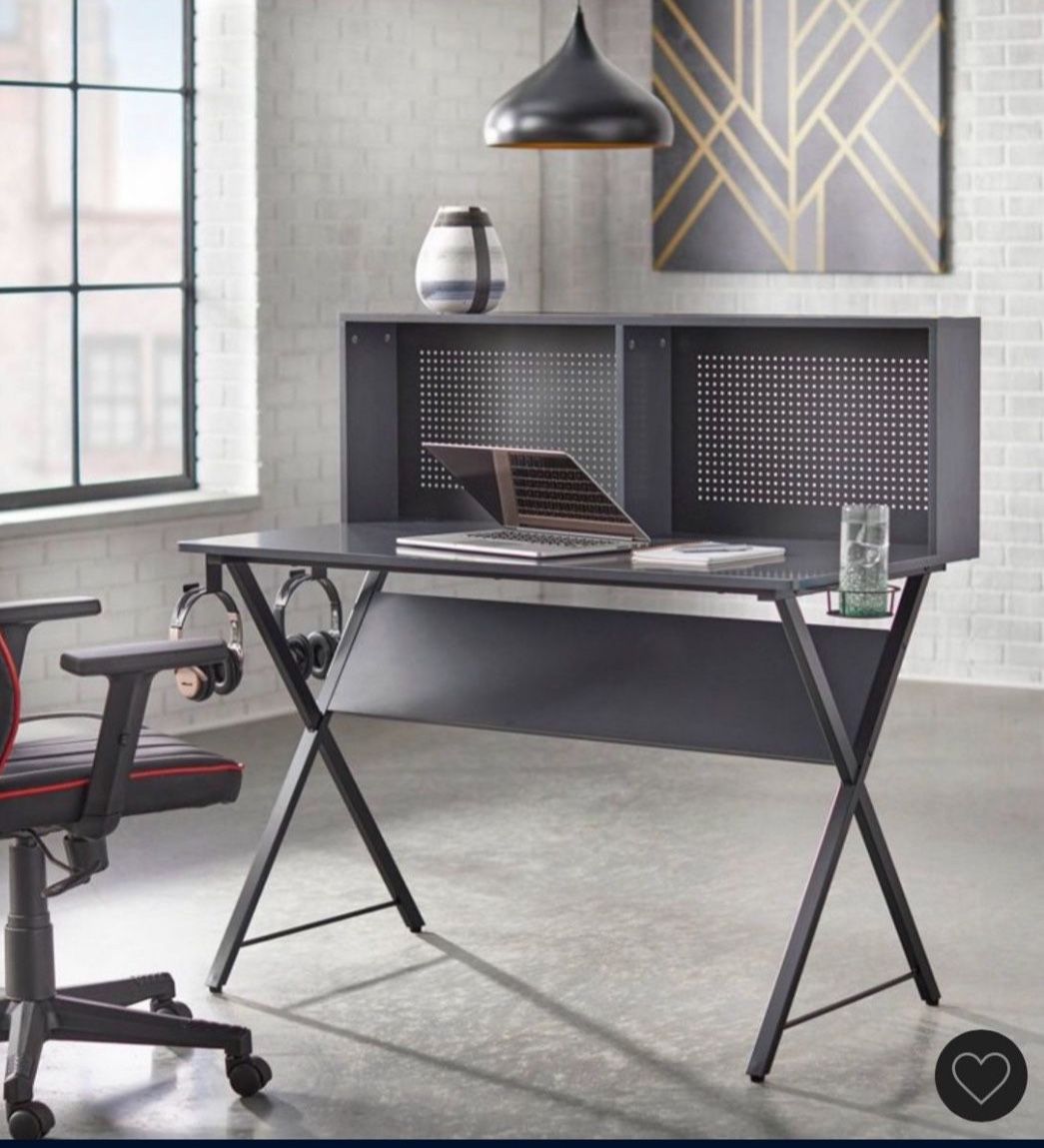 New Must See Office or Craft Desk & Adjustable Office Chair 