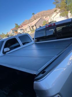 bakflip tonneau hard top for ram