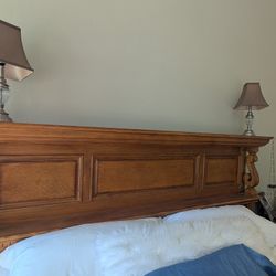 California King Headboard, Footboard, Side Railing, Frame And Box Spring 