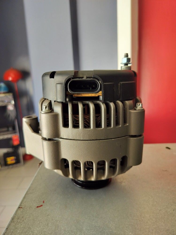 Alternator's Nuevos Y Reconstruidos De 100 Para Arriba