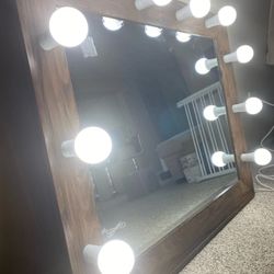 BEST CHRISTMAS GIFT FOR HER😎 New Lighted Mirror 