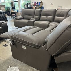 💥 Reclining furniture blowout! 💥