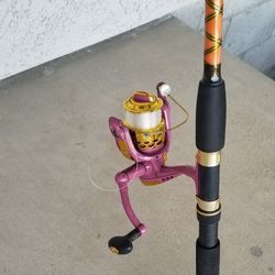 $20-- 6.5' Freshwater rod "Roddy Hunter"  See Photos.  Barely Used.