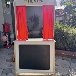 Puppet Show/ Concession Stand 