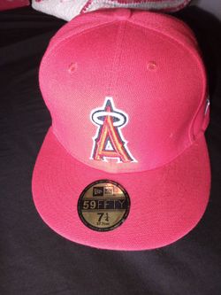 New era fitted hat