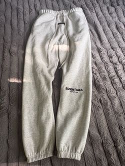 Essentials fear of god sweatpants