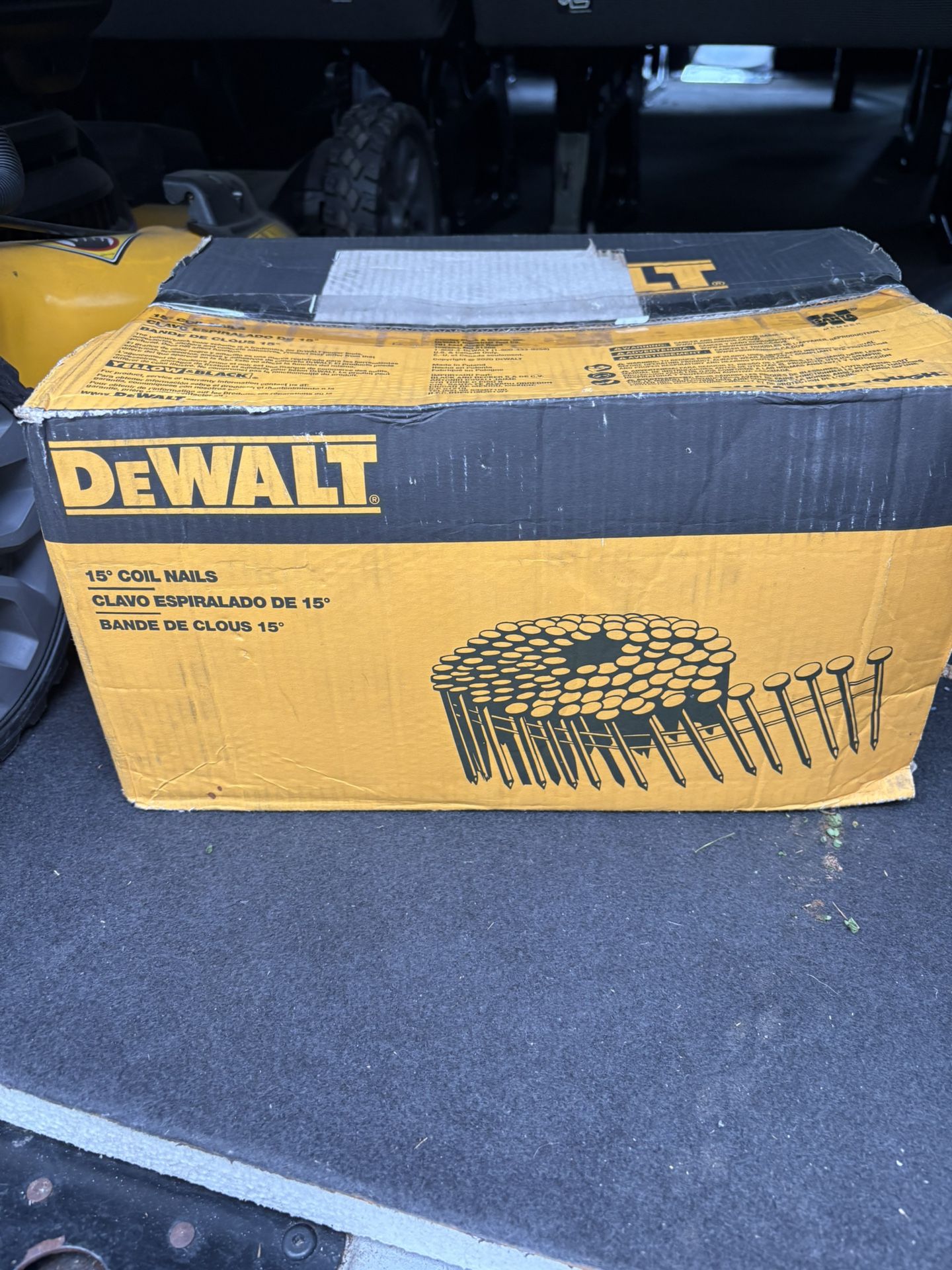 DEWALT Nails 