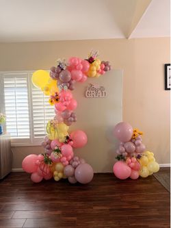 Balloon garlands