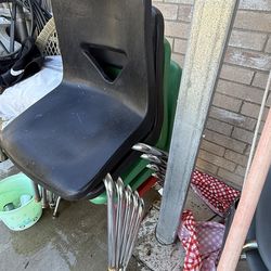 I have patio chairs I have this and 6 more black  $8 each