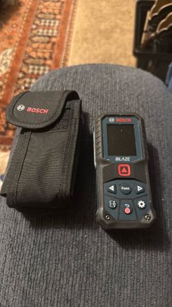 Bosch Blaze Laser Distance Measure with Case