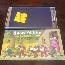 Snow White Vintage Board Game 1977