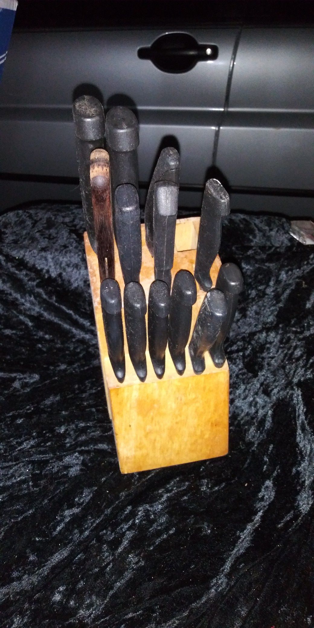 Wooden Knife Block w/knife set
