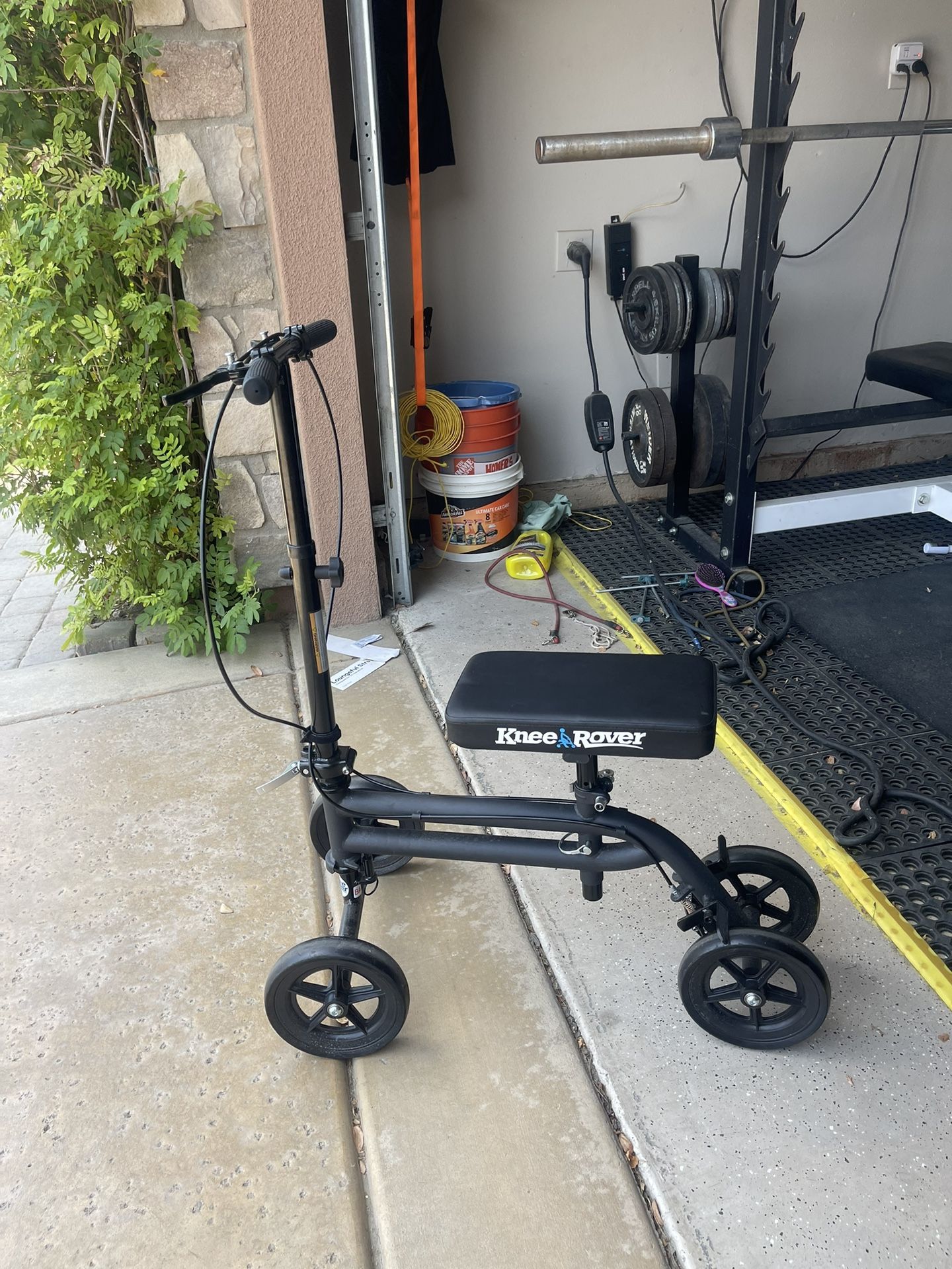 Knee Scooter
