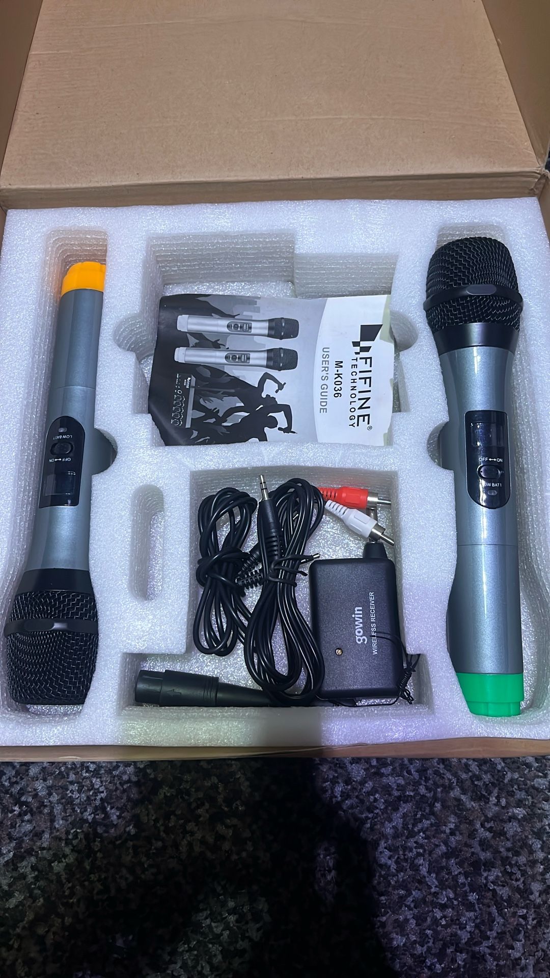 Wireless Microphones π€