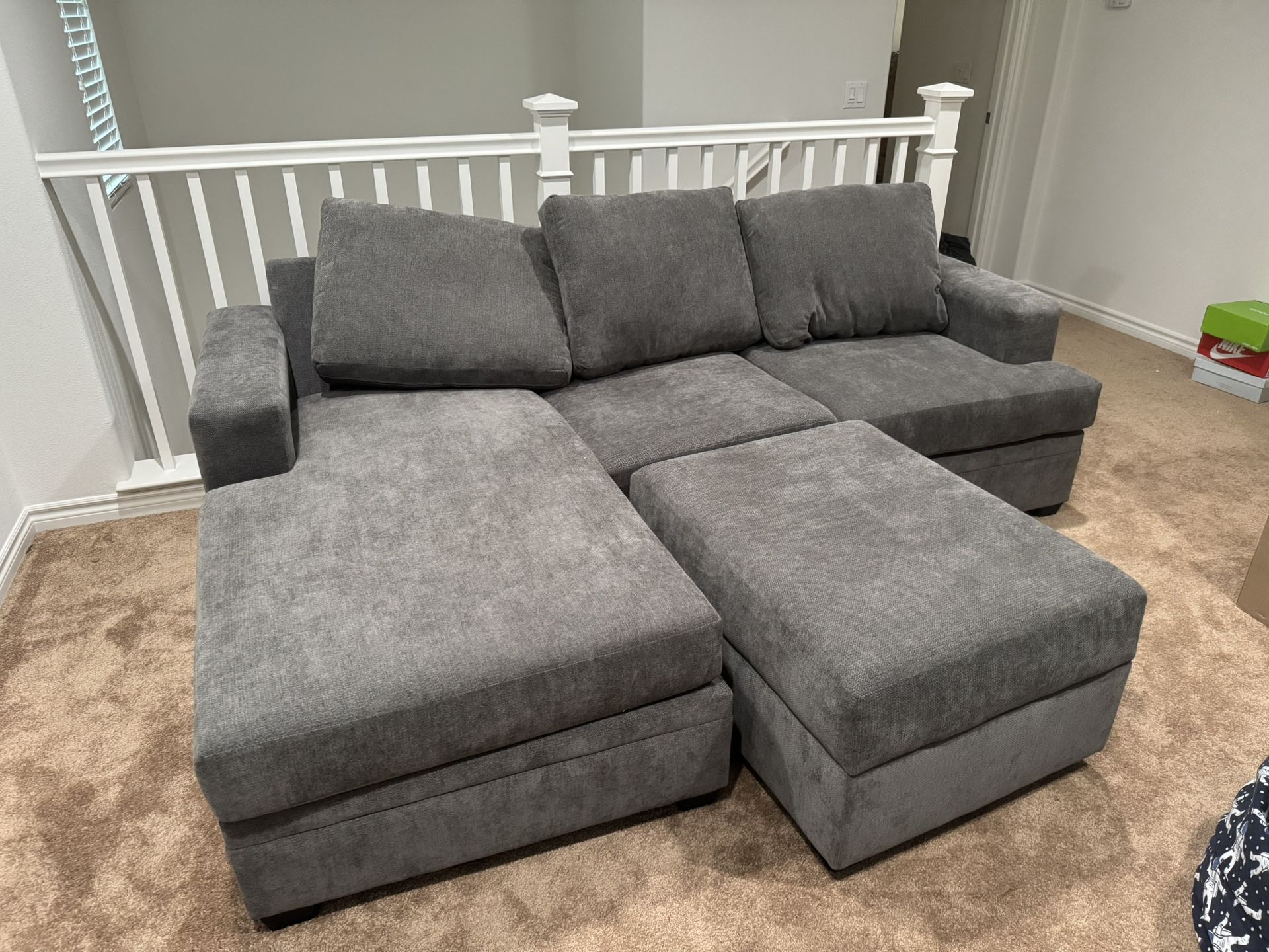 Living Spaces Bonaterra Sofa With Ottoman