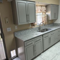 Quartz/Granite/Marble Countertops