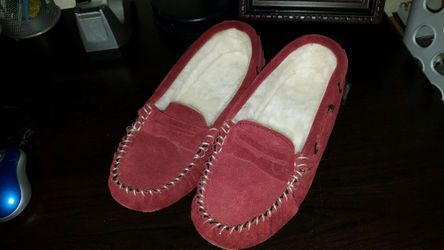 Bass and co slip ons