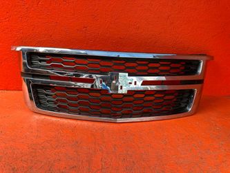 2015 2016 2017 2018 2019 Chevrolet Tahoe Suburban Front Grille OEM (contact info removed)4