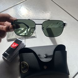 Ray-Ban Sunglasses RB3751 Black