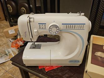 Euro-Pro X Sewing Machine