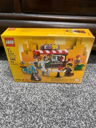 FS: Lego Been There Donut That Limited Edition Sold Only At Target Set