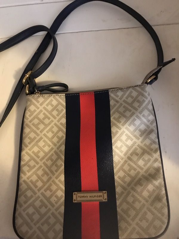 Tommy Hilfiger purse