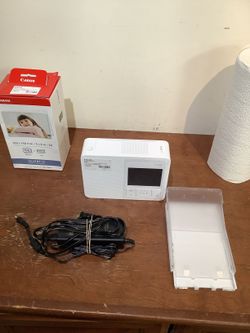 Canon Selphy CP1500 Color Dye Sublimation Printer + Paper And Ink 110835-2 JAR