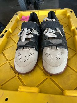 Men’s Reebok Lifters