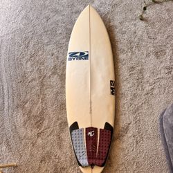 5’ 7” Byrne Peanut - Surfboard