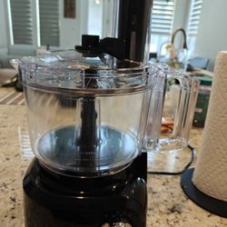 🥗 Hamilton Beach Food Processor – Chop | Slice | Shred (Compact Size)