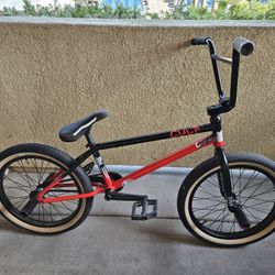 One Of A Kind Custom Cult Complete Bike 