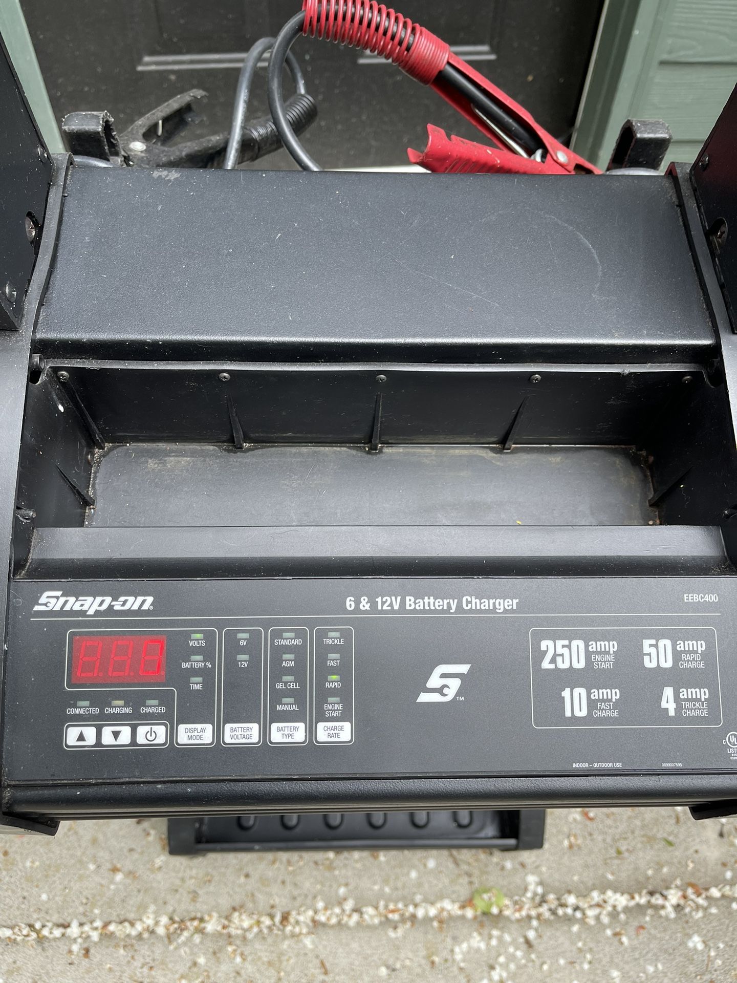 Snap-on Battery Charger 