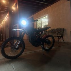 Surron X Light Bee 2023