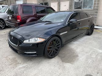 2013 Jaguar XJ-Series