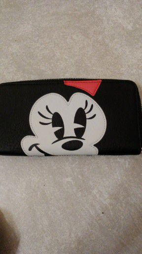 Disney loungefly wallet brand new