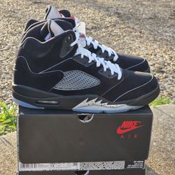 Jordan 5 Retro OG Black Metallic Reimagined 