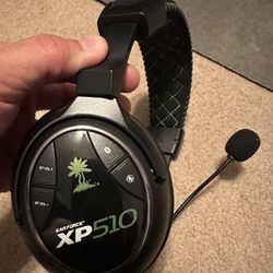 Various Gaming Headsets And Accessories 