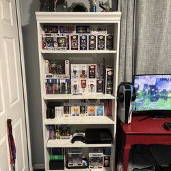WHITE SHELF (PRICE IS NEGOTIABLE)