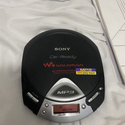 Sony Car Ready Walkman MP3 Player Model D-CJ506CK w/  Adapter Parts  