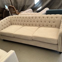 Chesterfeild Sofa